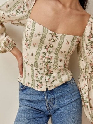 Reformation Cera Top | fitted bodice floral tops