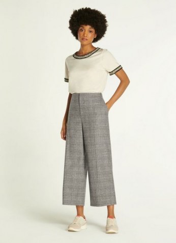 L.K. BENNETT DARLING PRINCE OF WALES CHECK CROPPED TROUSERS / checked crop leg pants - flipped