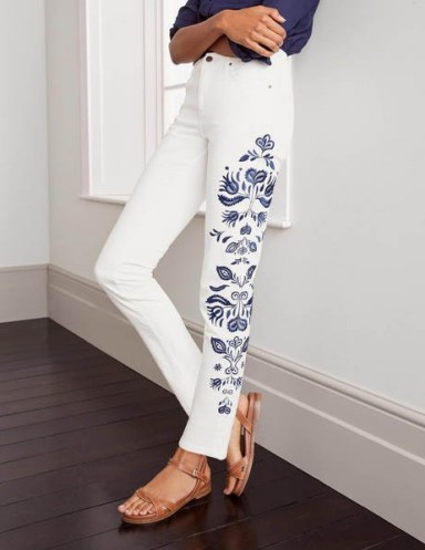 Boden Girlfriend Jeans – White With Embroidery ~ embroidered denim