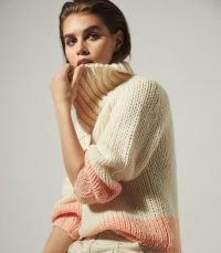 REISS HETTIE CHUNKY KNIT ROLL NECK JUMPER CREAM/PINK / colour block jumpers