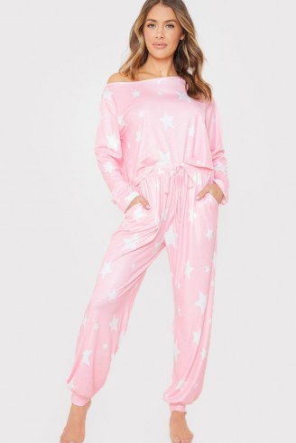 SAFFRON BARKER PINK STAR PRINT OFF SHOULDER PYJAMA SET ~ pyjamas ~ nightwear sets - flipped