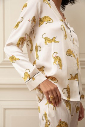 YOLKE Prowling Leopard Silk Pyjama Set – wild animal prints – pyjamas – nightwear sets