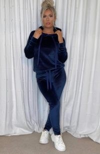 Vesper Kate Navy Velvet Hoody – blue pullover hoodies