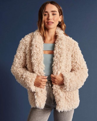 Abercrombie & Fitch Faux Fur Coat in Cream ~ textured winter coats