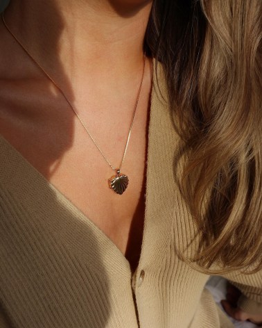 Astrid & Miyu Wreath Locket Pendant Necklace in Gold / ridged heart shaped lockets - flipped