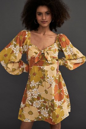 Faithfull The Brand Isobel Floral Mini Dress – seventies style vintage prints – 70s look floral print dresses - flipped