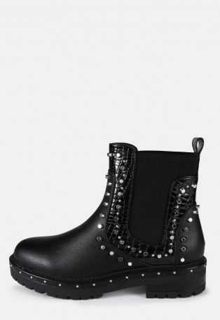 MISSGUIDED black extreme stud chelsea boots ~ studded pull on boot