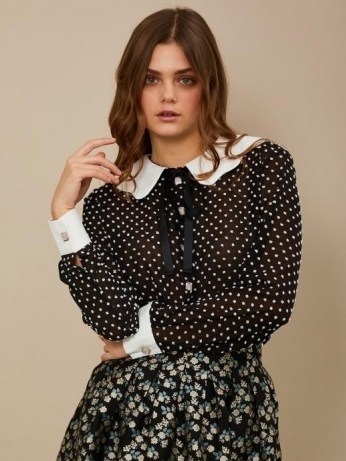 sister jane Double Loop Bow Shirt / spot covered shirts / plka dot blouses / monochrome