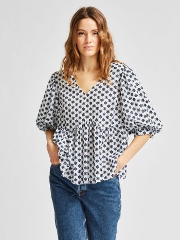SELECTED FEMME PRINTED SHORT PUFF SLEEVE TOP | floral tops with volume - flipped