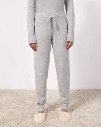 Jigsaw SOFT KNIT LUXE TRACKPANT | knitted loungewear | lounge pants - flipped
