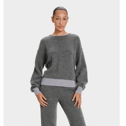 Selena Gomez grey drop shoulder jumper, UGG Renata Cashmere Crew Sweater in Charcoal, picture posted on Reddit, 14 January 2021 | celebrity knitwear | star style jumpers - flipped