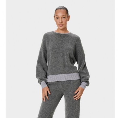 Selena Gomez grey drop shoulder jumper, UGG Renata Cashmere Crew Sweater in Charcoal, picture posted on Reddit, 14 January 2021 | celebrity knitwear | star style jumpers