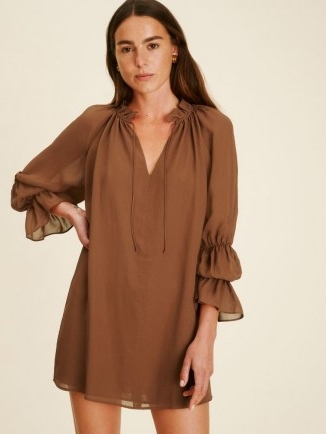 REFORMATION Adrienne Dress ~ brown relaxed fit ruffle trim mini dresses