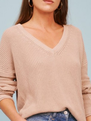 REFORMATION Arber V-Neck Sweater / classic ribbed knit sweaters - flipped