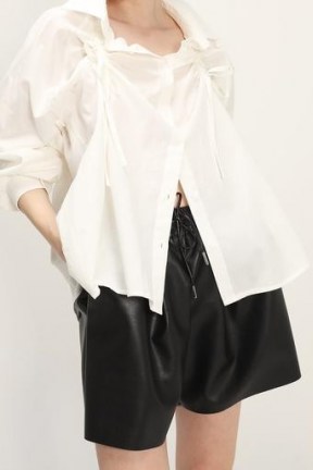 storets Makayla Ruched Puff Shirt | white contemporary shirts | gathered detail fashion