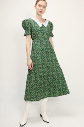 storets Alaia Lace Collar Floral Dress | green floral vintage style dresses | retro fashion | ditsy prints
