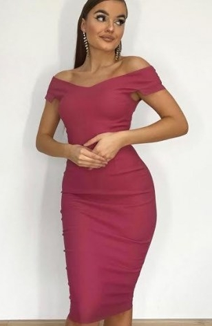 Vesper Martia Rose Bardot Midi Dress is an off the shoulder form fitting design, created using a stretch fabric, so you can show off your curves and add a touch of old Hollywood glamour to your special event outfit. Add a pair of killer heels and a sparkly clutch to complete the look.