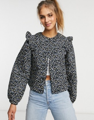 Vila jacket with frill shoulder detail and balloon sleeve in ditsy floral