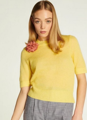 L.K. BENNETT NAOMI YELLOW MOHAIR-BLEND CORSAGE JUMPER / vintage style knitwear - flipped