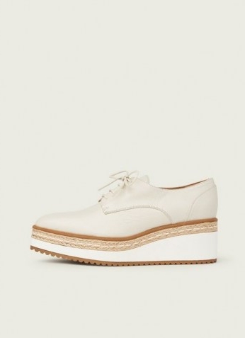L.K. BENNETT PEMBRIDGE OFF-WHITE LEATHER PLATFORM LACE-UPS / oxford platforms / flatform shoes / stylish flatforms