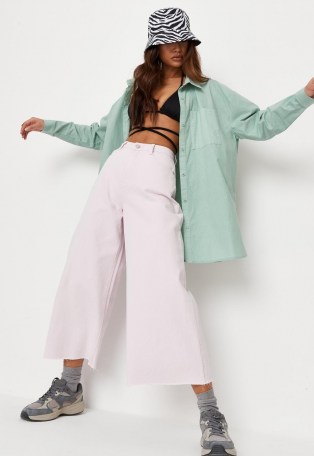 MISSGUIDED pink cropped raw hem wide leg jeans