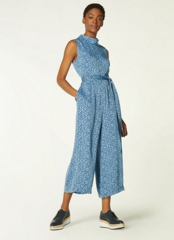 L.K. BENNETT BANCROFT BLUE ROPE PRINT JUMPSUIT ~ This chic cropped wide leg all-in-one would be a gorgeous addition to any warm weather wardrobe. It’s sleeveless, with a high neck and a feminine tie waist. Created in a flowy lightweight silky fabric, all you have to do is slip it on and add a pair of your favourite ballet flats and crossbody bag for an effortlessly stylish easy breezy summer outfit.