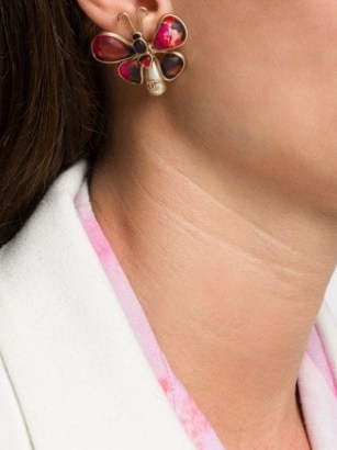 Chanel Pre-Owned butterfly motif earrings – designer costume jewellery - flipped