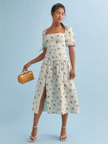 REFORMATION Melony Linen Dress / feminine square neck summer dresses - flipped