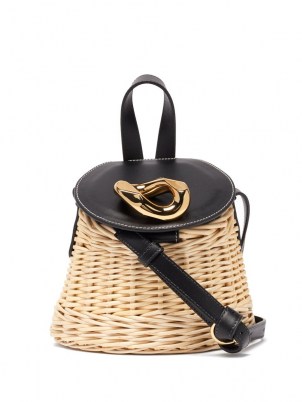 JW ANDERSON Chain Lid leather and wicker shoulder bag – woven bags