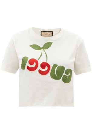 GUCCI Cherry-appliqué cropped cotton-jersey T-shirt / fruit applique logo tee - flipped