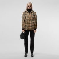 BURBERRY Vintage Check Recycled Polyester Hooded Jacket / checked jackets with gathered waist and hood