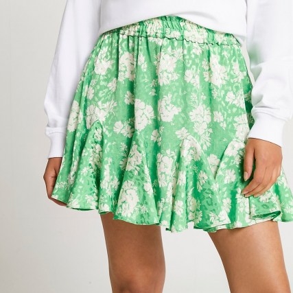 RIVER ISLAND Green floral print mini skirt ~ flippy pephem skirts - flipped