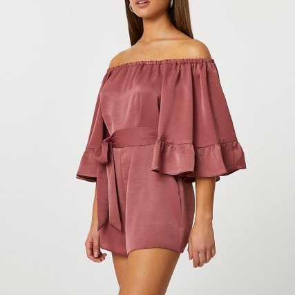 River Island Rust frill sleeve bardot playsuit – frilled off the shoulder playsuits