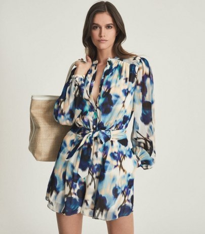 REISS TATE PRINTED PLAYSUIT BLUE – chic tie waist platsuits