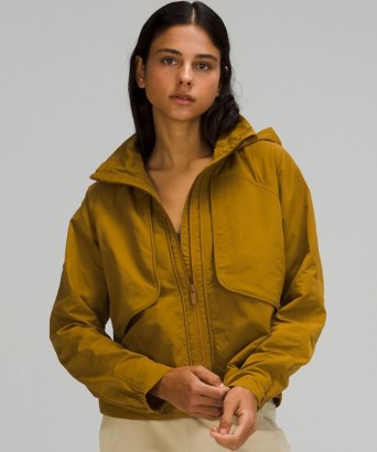 lululemon Always Effortless Jacket ~ women’s water repellent jackets