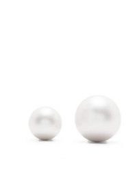 AZ FACTORY mismatch pearl earrings | chic contemporary jewellery | faux pearls