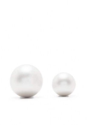 AZ FACTORY mismatch pearl earrings | chic contemporary jewellery | faux pearls - flipped