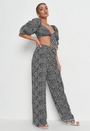 MISSGUIDED black co ord zebra print tie front milkmaid bralet / crop top and trouser summer co ords / animal print fashion sets