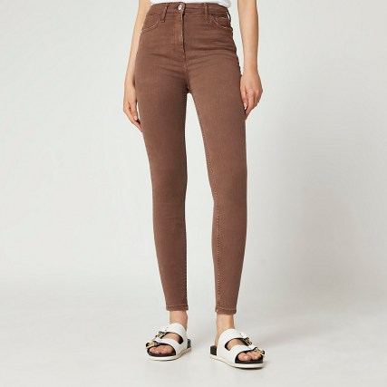 River Island Brown high waisted skinny jeans | women’s coloured denim | womens high rise skinnies | casual fashion - flipped