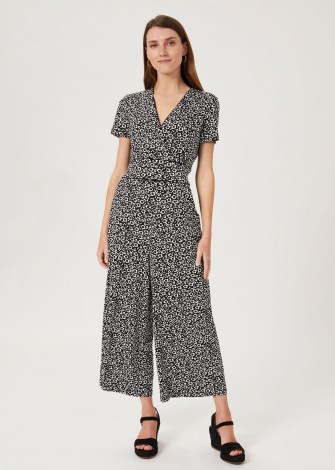 HOBBS DARCIE JERSEY ANIMAL CROPPED JUMPSUIT / wide leg crop hem jumpsuits / womens fashion / short sleeve V-neck all-in-one