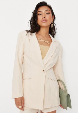 MISSGUIDED ecru linen look fitted blazer ~ women’s neutral single breasted summer blazers