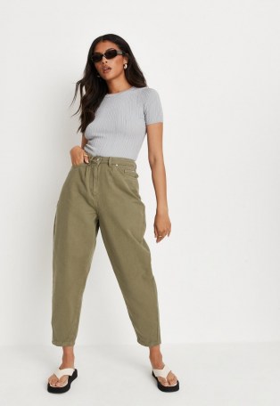 MISSGUIDED khaki high rise cropped leg carrot jeans ~ women’s green denim - flipped