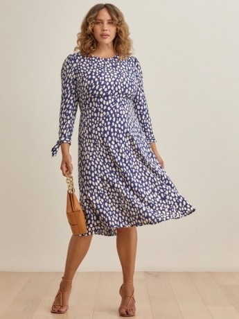 REFORMATION Port Dress / blue long sleeve spot print dresses