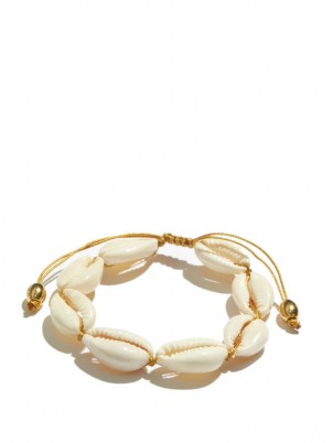 TOHUM Puka shell & 24kt gold-plated bracelet / ocean inspired bracelets / womens jewellery made of shells - flipped