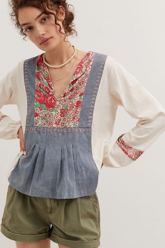 Tiny Floral Chambray Peasant Top | denim panel folk style tops | womens blouses