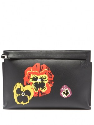 LOEWE Pansy-print black grained-leather pouch / floral clutch bags