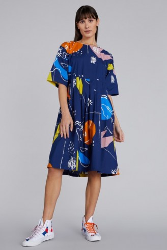 Ellen Rutt x Gorman INCOMPLETE THOUGHT SADIE DRESS – blue abstract print organic cotton smocked dresses - flipped