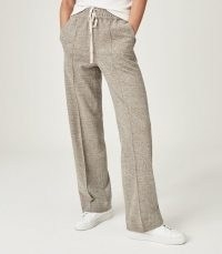 REISS JOEY TEXTURED WIDE LEG TROUSERS MINK / womens chic jogger style drawcord trousers / loungewear / casual fashion