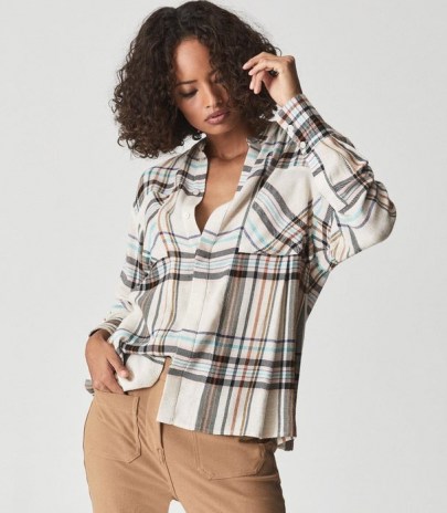 REISS AMIRA CHECKED TWIN POCKET SHIRT CREAM / womens check print relaxed fit grandad collar shirts - flipped