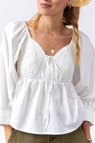 Anthropologie Beth Smocked Sweetheart Blouse – balloon sleeve prairie inspired blouses – feminine blouson tops